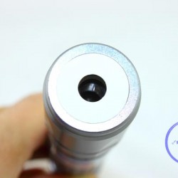 充電式レッドレーザーポインター懐中電灯100mwレーザー　シルバーの外観