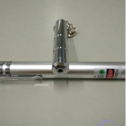 100mw 出力 緑色レーザーポインター 最新 小型グリーンレーザーポインター