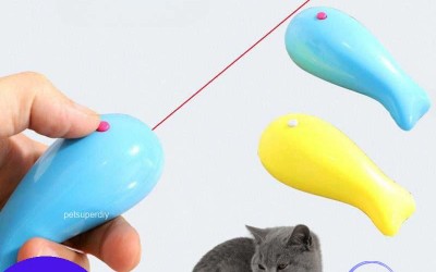 ペットの猫のおもちゃイルカ面白い猫レーザー ポインター