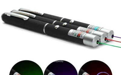 新しい人気レーザースピードメーター狩猟レーザー機器サバイバルツール猫のおもちゃレーザーポインター赤い点